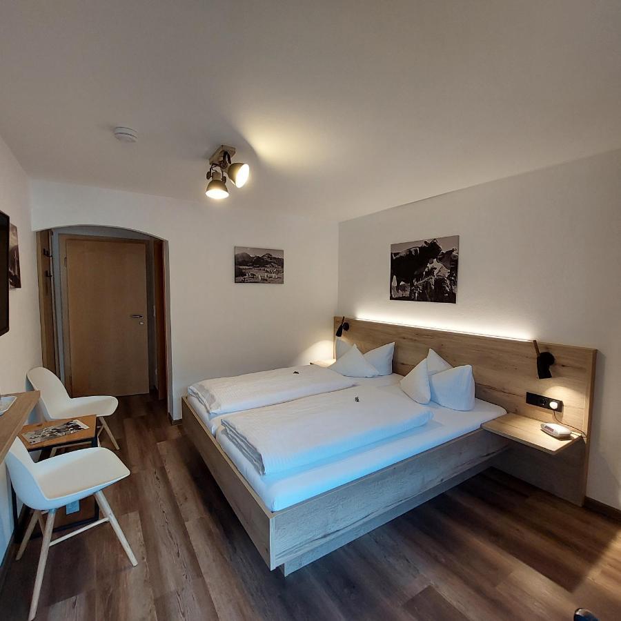 Hotel Garni Malerwinkl Bad Hindelang Exterior photo